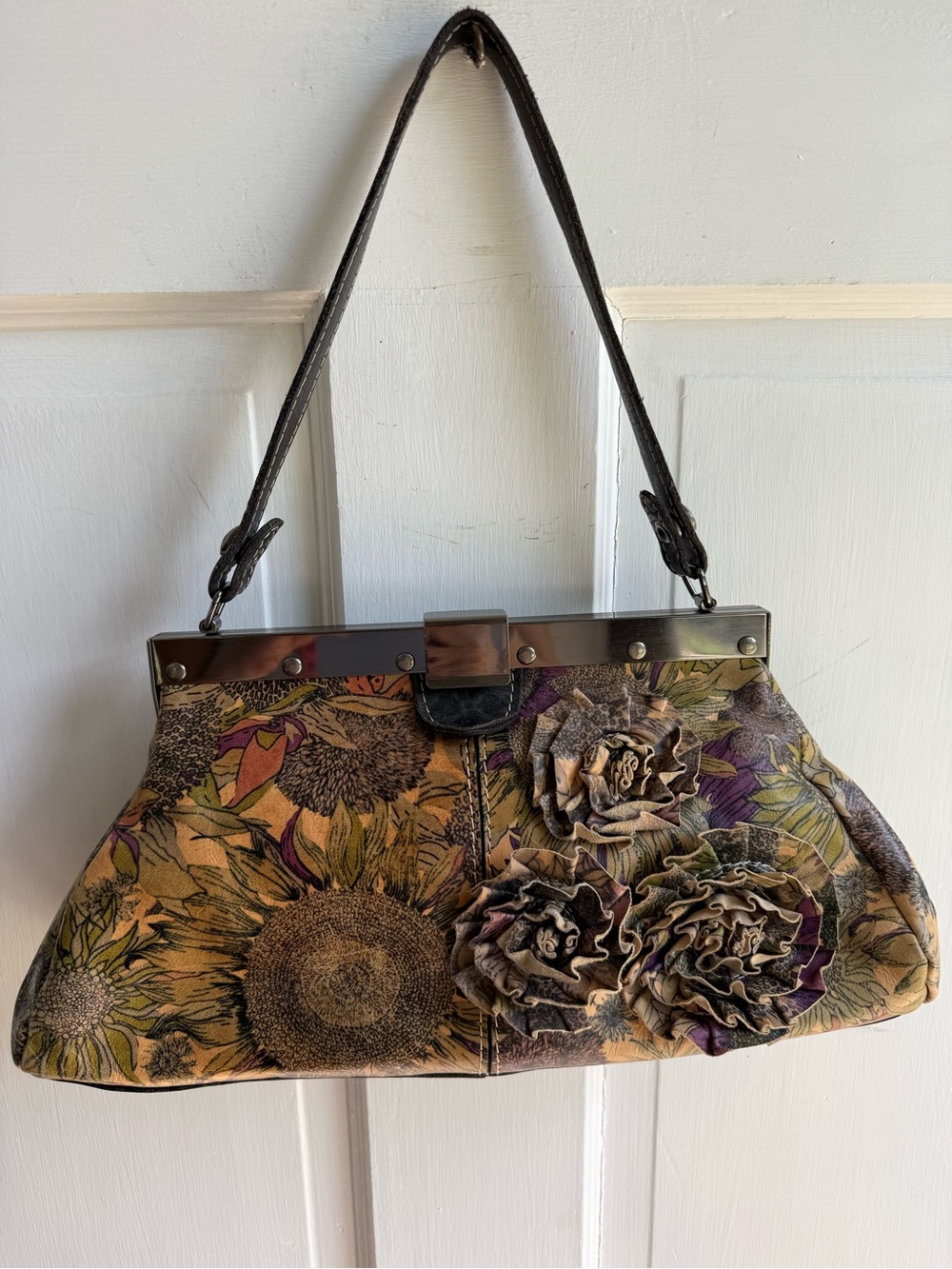 Patricia Nash Multicolor Sunflower-Print Leather Shoulder Bag